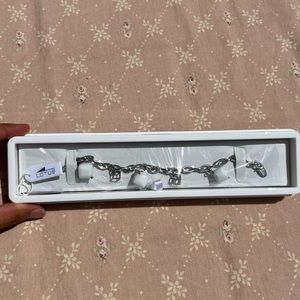 NWT Lotus Style Women’s Stainless Steel Bracelet with Cube Charms